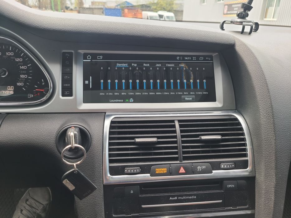 Автомагнітола для Audi Q7 8/64GB візьміть в дорогу Waze та YouTube Music