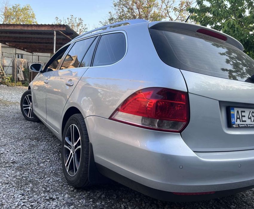 Продам  Volkswagen  Golf 5 2009