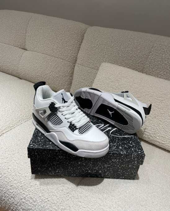 Air Jordan 4 Retro Military Black R.41