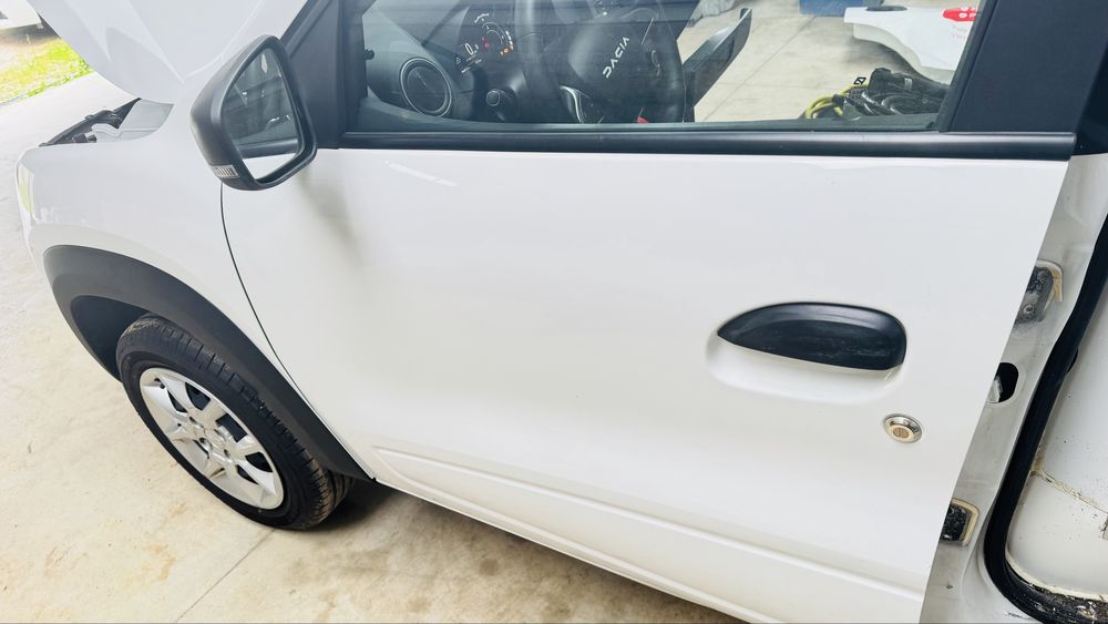 Dacia spring eletrico para pecas