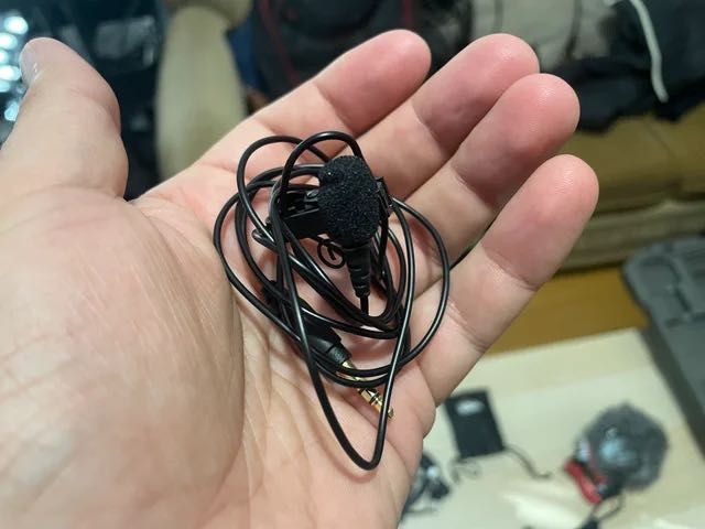 KIt para vídeo - Gimbal, microfones, ecrã. luz