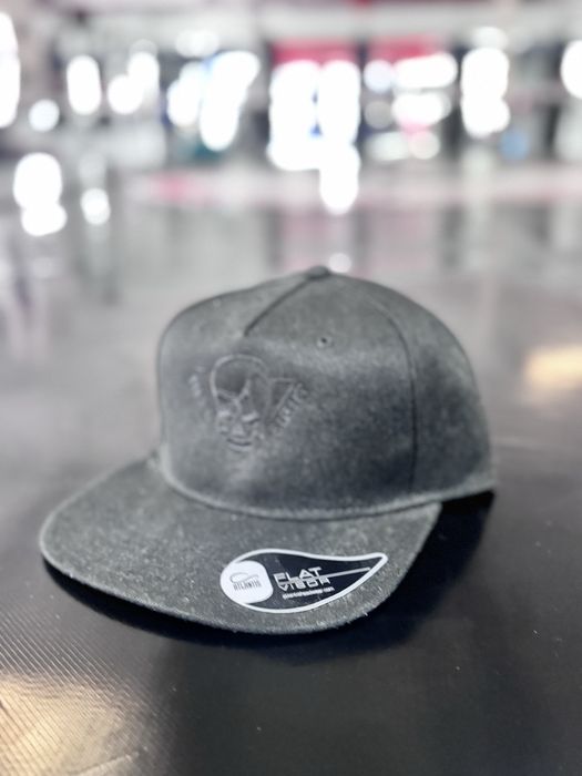 CAPS HELL FIGHT NOVOS VARIAS CORES