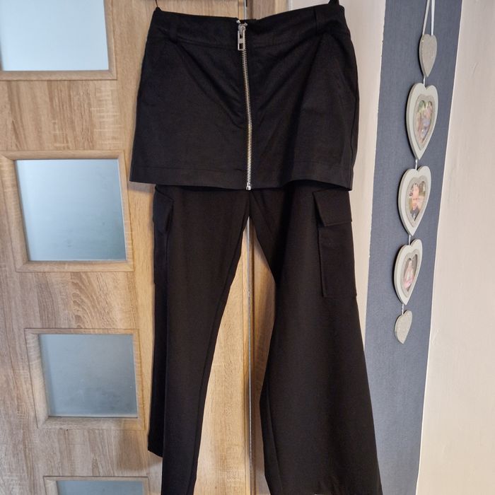 Nowe szerokie spodnie Zara