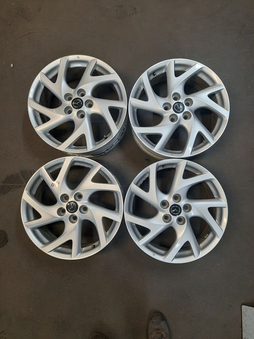 (050) Felgi 18" 5x114,3 ET 60 7,5j - Mazda