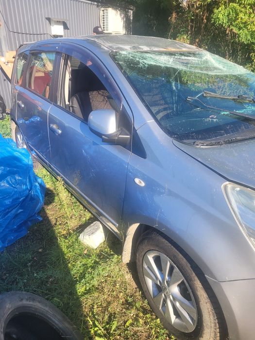 Продам nissan note