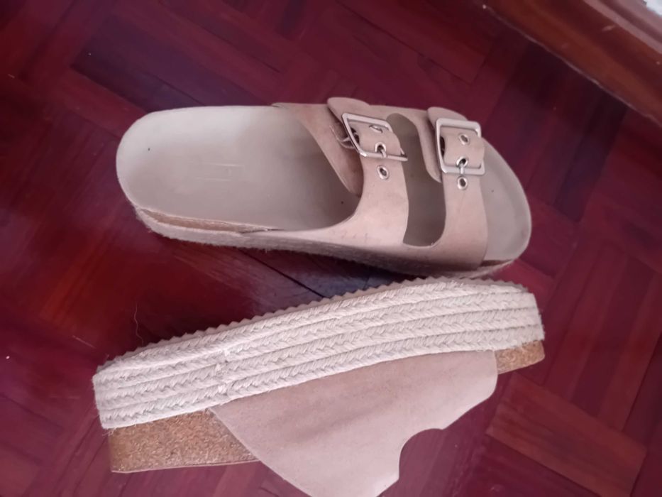 Sandálias com plataforma Lefties – Tamanho 36