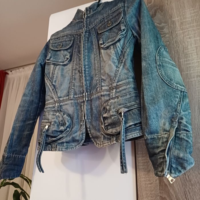 Kurtka dżinsowa ze stójką