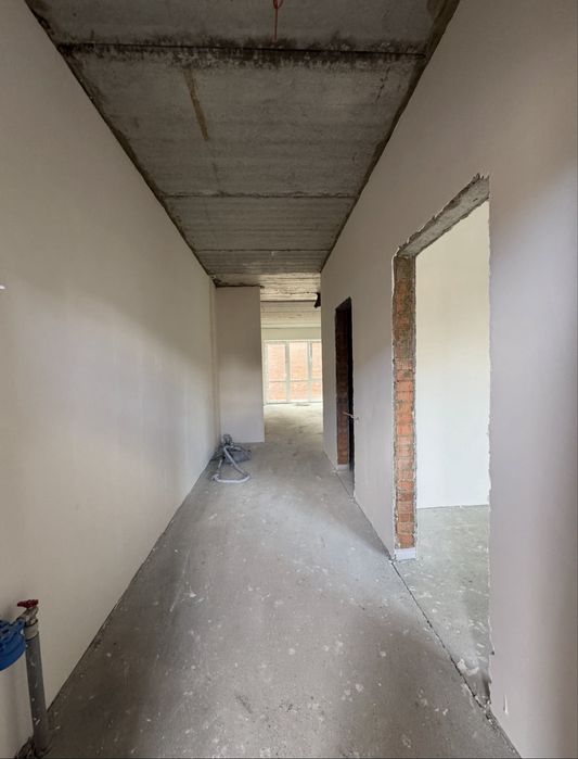 Прода таунхауса з центральними комунікаціями