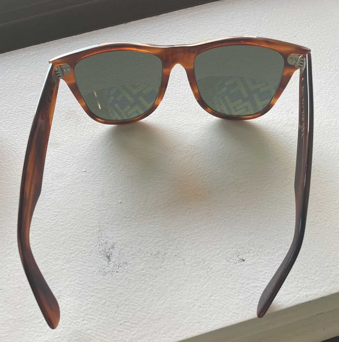 Óculos Ray-Ban unisexo.