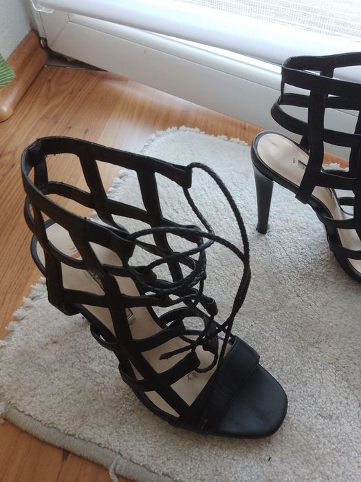 Buciki letnie wiązane ZARA 38