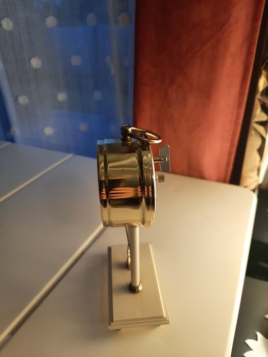 Retro stojący zegar firmy Prim  PRL