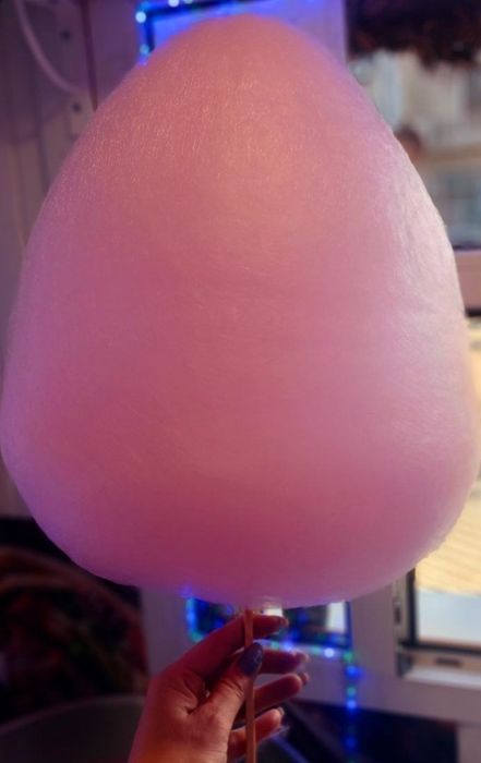 Солодка вата на Ваше свято. Доставка. Виїзд