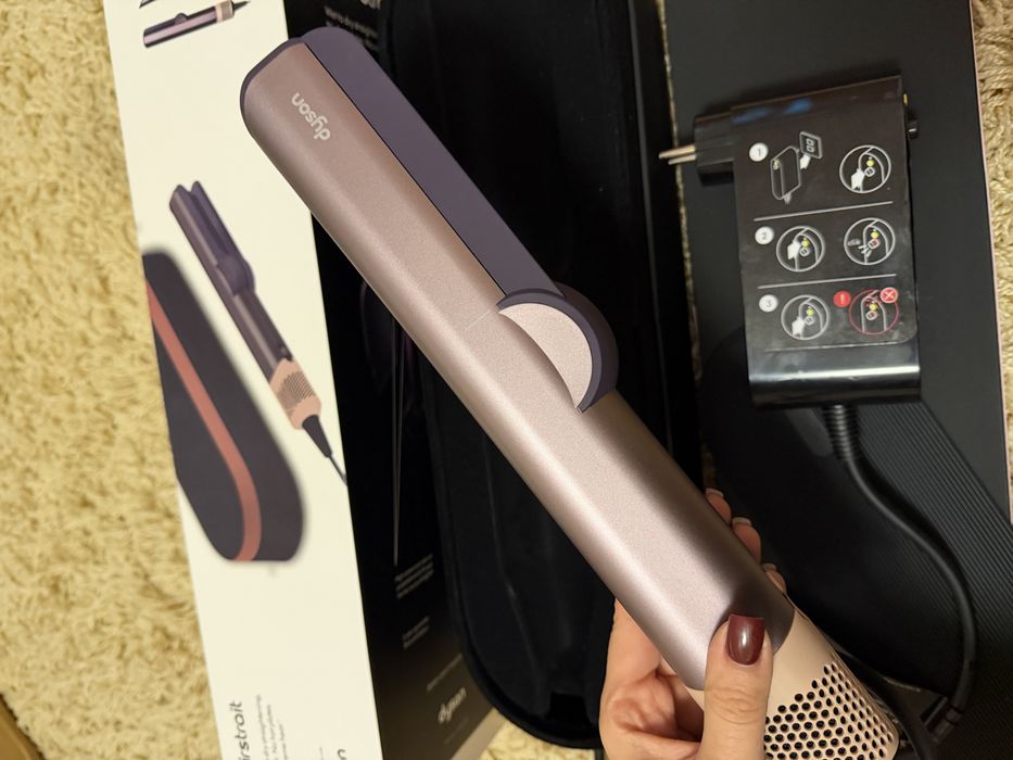 dyson airstrait лімітований колір