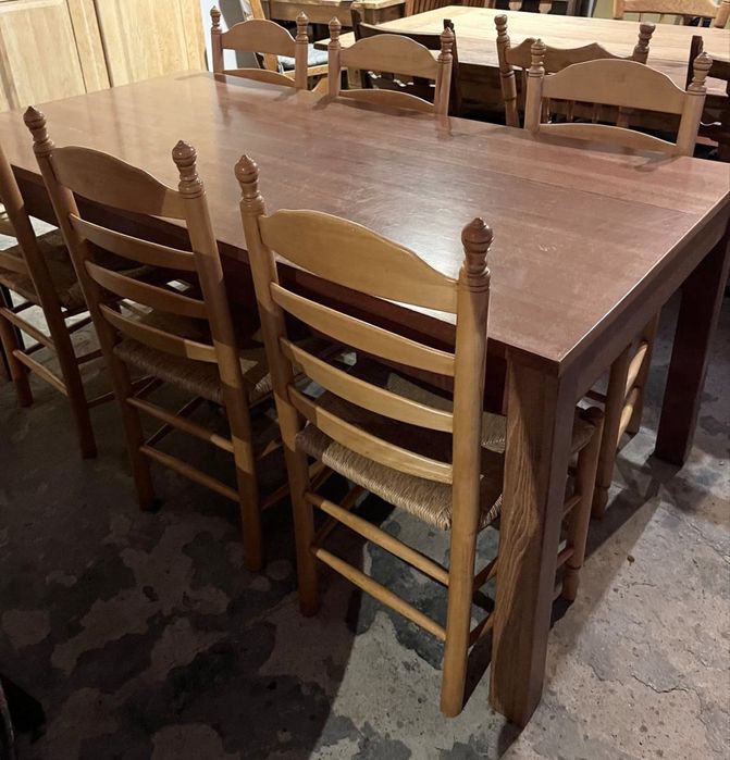 Stół i stolik kawowy komplet