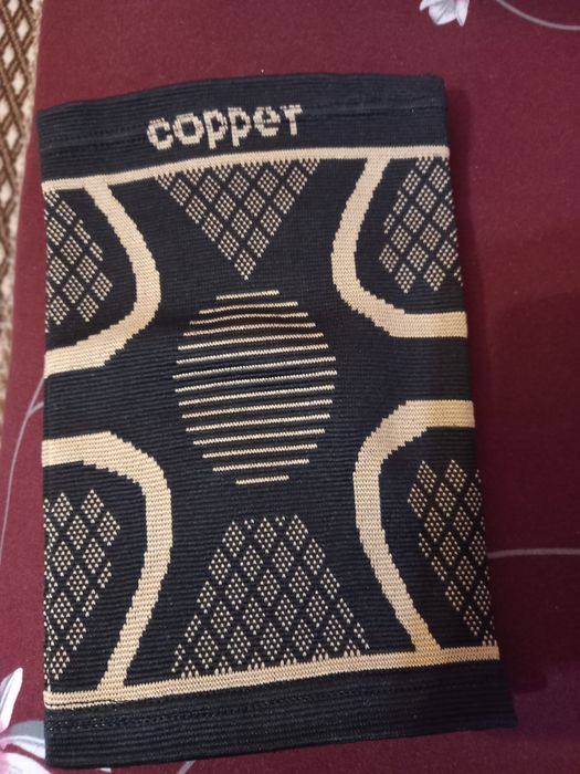 Продам наколінники