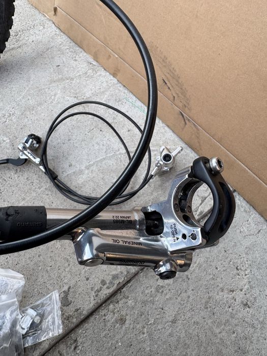 Komplet Hamulce Shimano XTR M985 przód tył po serwisie 3 pary klocków