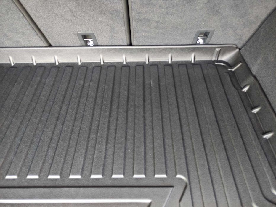 Килимок в багажник Audi Q5 2008-2025 Ауді КУ 5 Кью5 Ауди Ку5 корито два покоління коврик в багажник