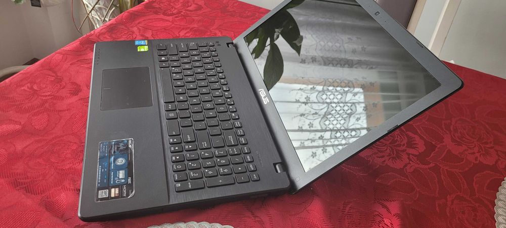 Laptop notebook asus f552c geforce
