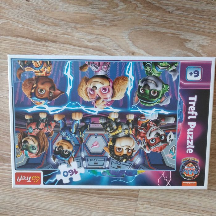 Sprzedam NOWE puzzle Psi Patrol kosmopieski