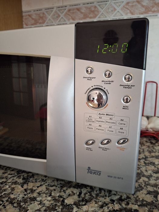 Microondas e griller teka