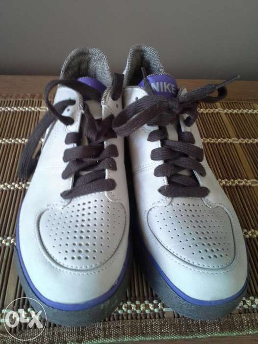 Buty NIKE Zoom rozm 40 25 cm