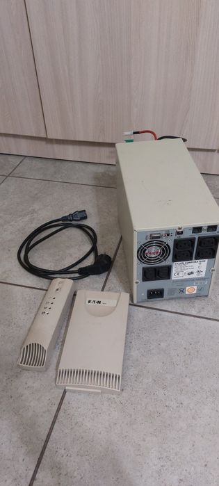 Б/у инвертор 24В Eaton apc 5115 чистый синус бесперебойник дбж ибп