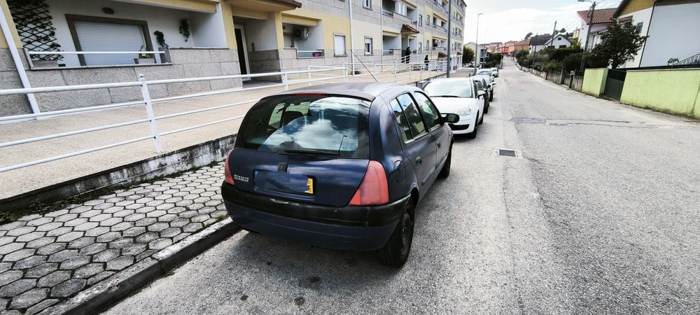 Renault Clio 1.2 Gasolina — photo 3