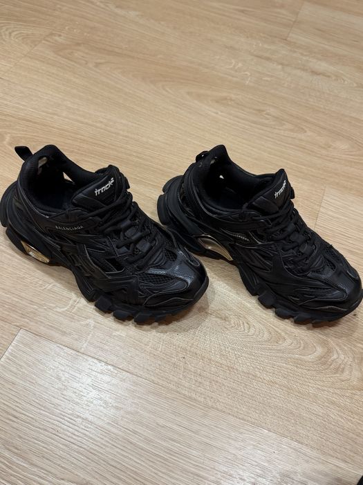 траки2 balenciaga