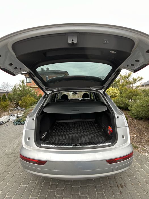 Sprzedam Audi Q5  2,0 TDI Quattro  S-Tronic. Salon Polska