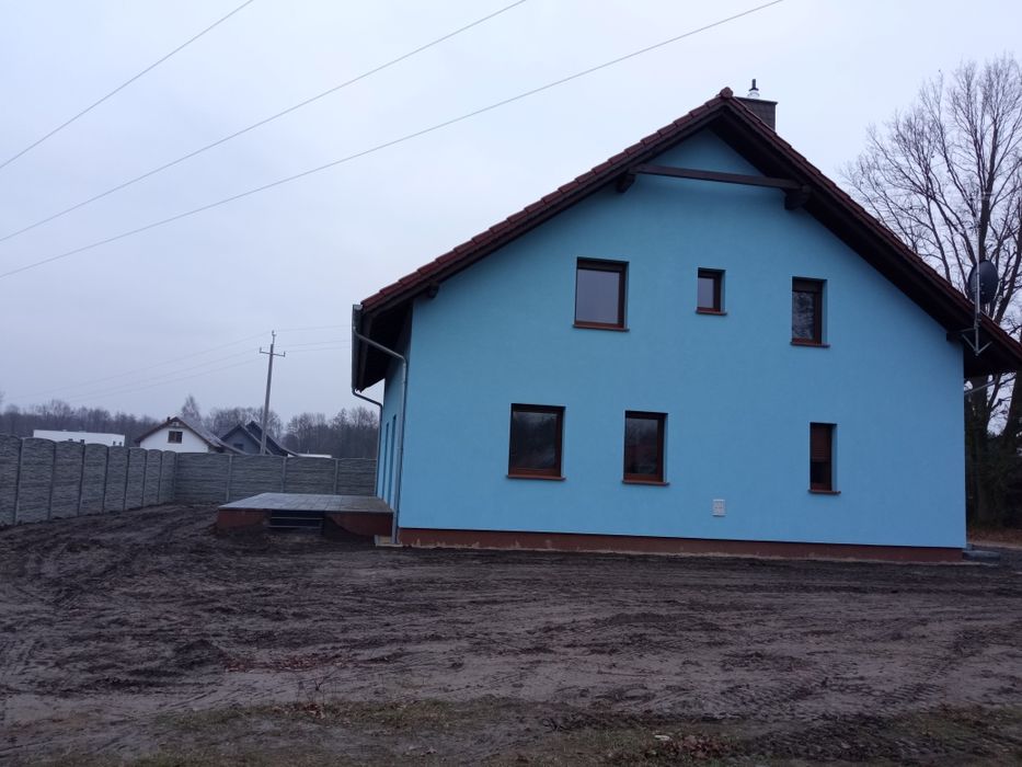 Do wynajęcia dom jednorodzinny dwulokalowy , dotyczy jednego lokalu.