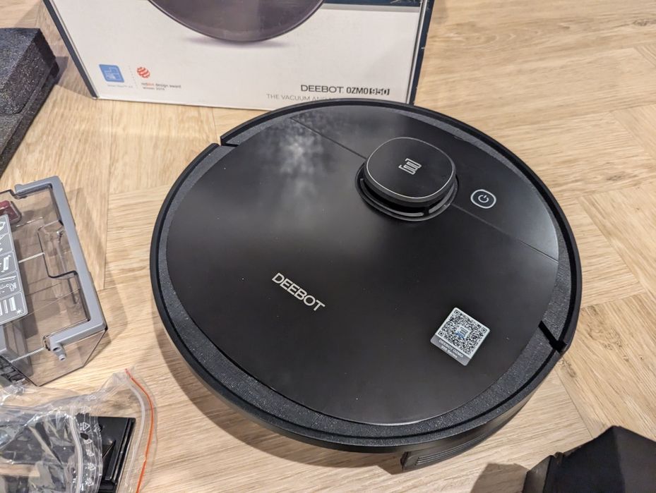 Deebot Ozmo 950 robot sprzątający