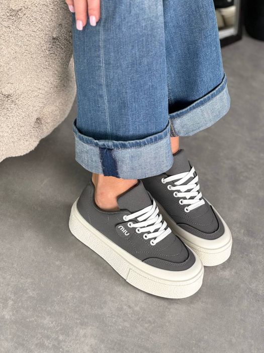 Кеди на потовщеній підошві