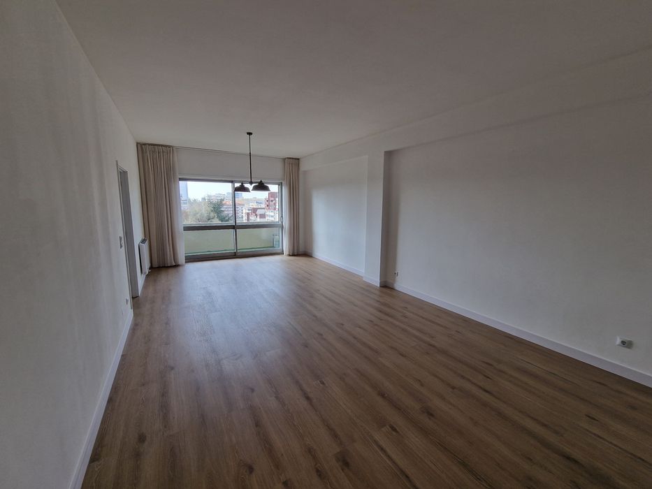 T3 Arrendar Avenida Boavista Porto