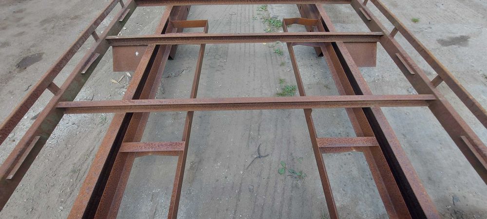 Konstrukcja przyczepy lawety 4,60/2,10m.