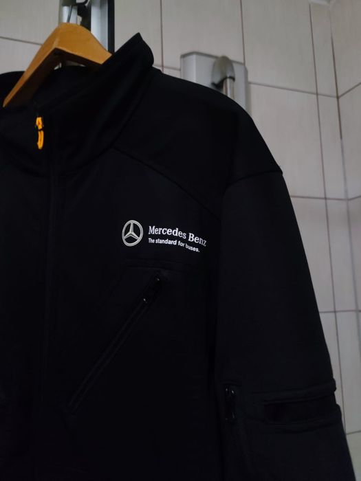 bluza kurtka męska Mercedes Benz equip M series softshell czarna ciemn