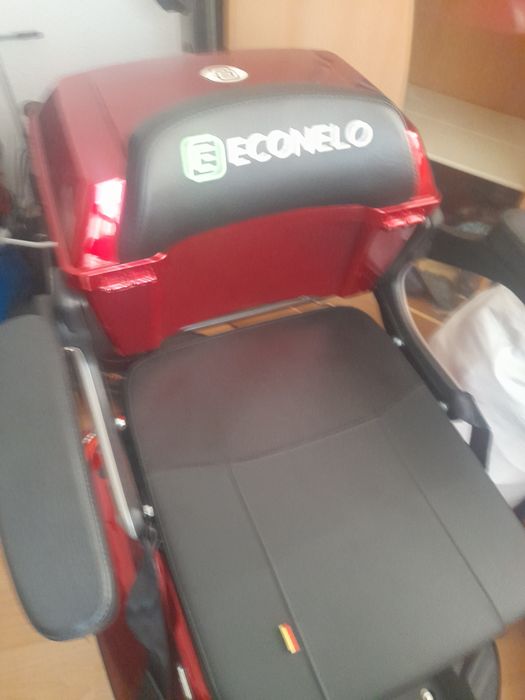 Trzy kołowy wózek elektryczny