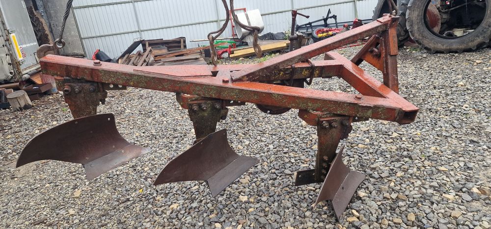 Плуг ПЛН  3 35 Одеса