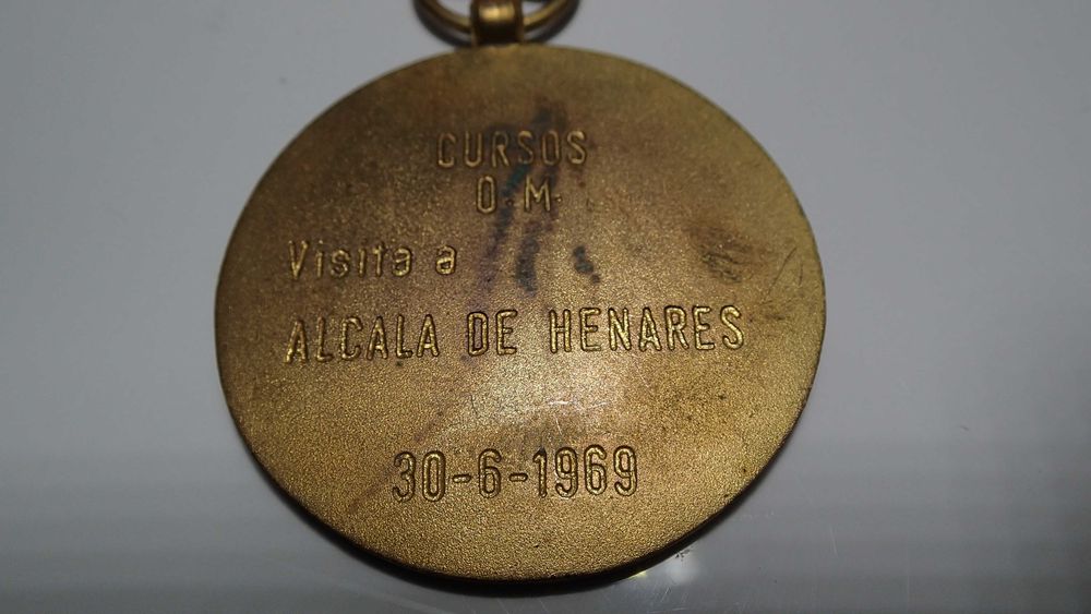 Medalha de peito Estado Novo