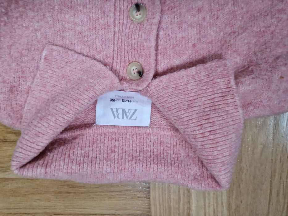 Sweterek Zara 152