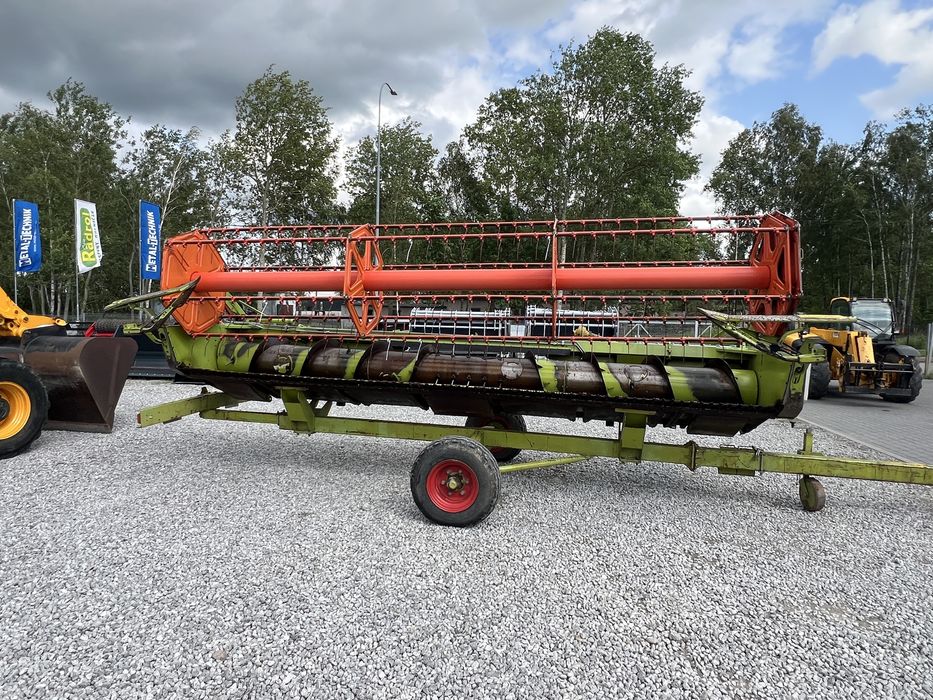 Kombajn zbożowy Claas Avero 240 APS