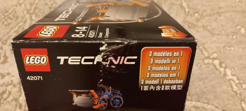 Klocki LEGO TECHNIC 42071 Spycharka (Dozer Compactor)