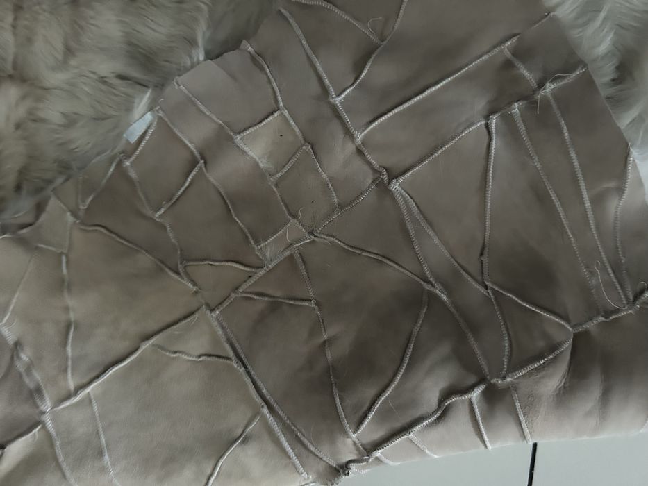 Narzuta, dywan skora owcza