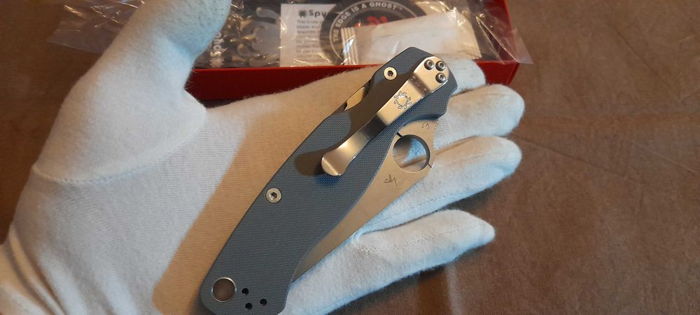 Складной нож Spyderco Para Military 2 C81GPDGY2 (сталь Maxamet)