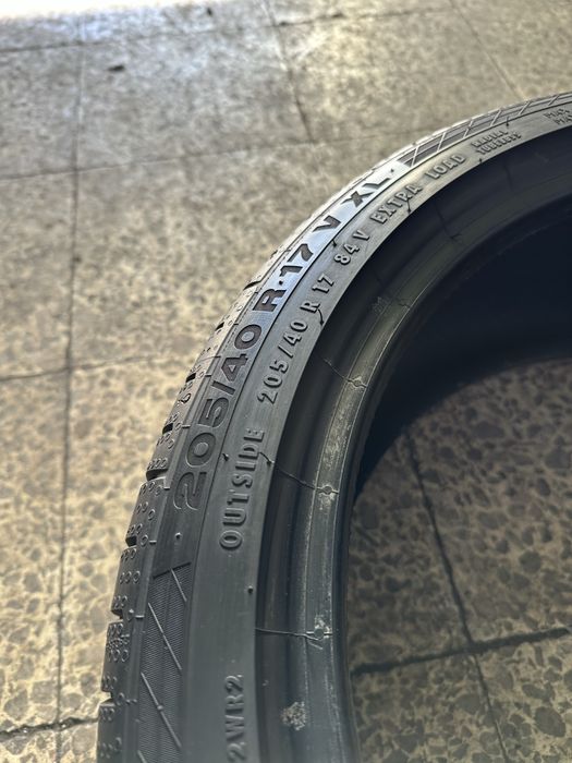 Pneus semi-novos 205/40R17