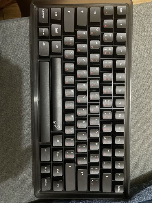 Keycaps Originais Wooting 80HE x TenZ Edition – PBT Double-Shot (Layout ANSI)
