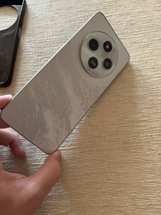 Телефон Redmi 14C