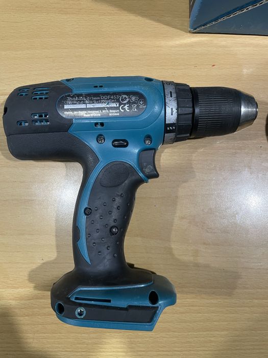Шуруповерт макіта ddf 453
