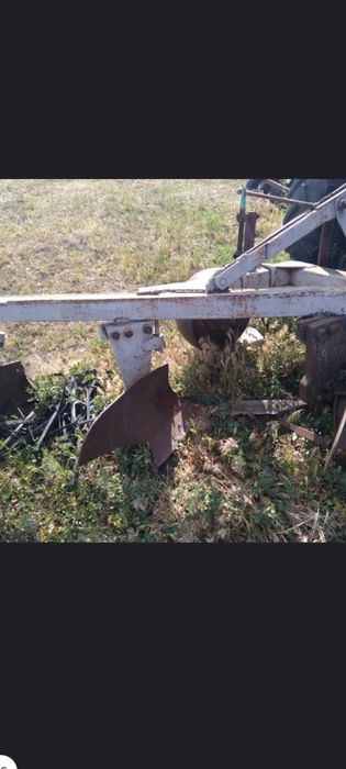 Продам трактор юмз 6л