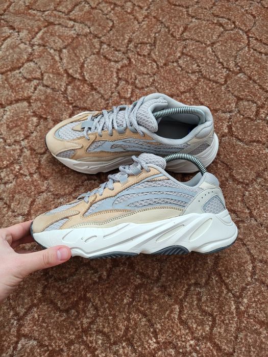 adidas gazelle silver green womens Adidas Yeezy 700 V3 Fade Salt