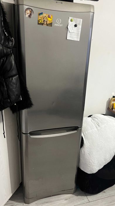 Lodówka Indesit – sprawna, używana